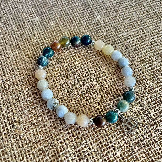 Gemini Zodiac Bracelet – Indian Agate & White Agate Beads for Focus and Clarity - Gemstone for Gemini, Gemini bracelet, Zodiac Bracelet with small Gemini charm, intention bracelets, meditation bracelet, energy crystals bracelets, bracelets with crystals, custom mala bracelet, natural gemstones bracelets - Samdea Mala