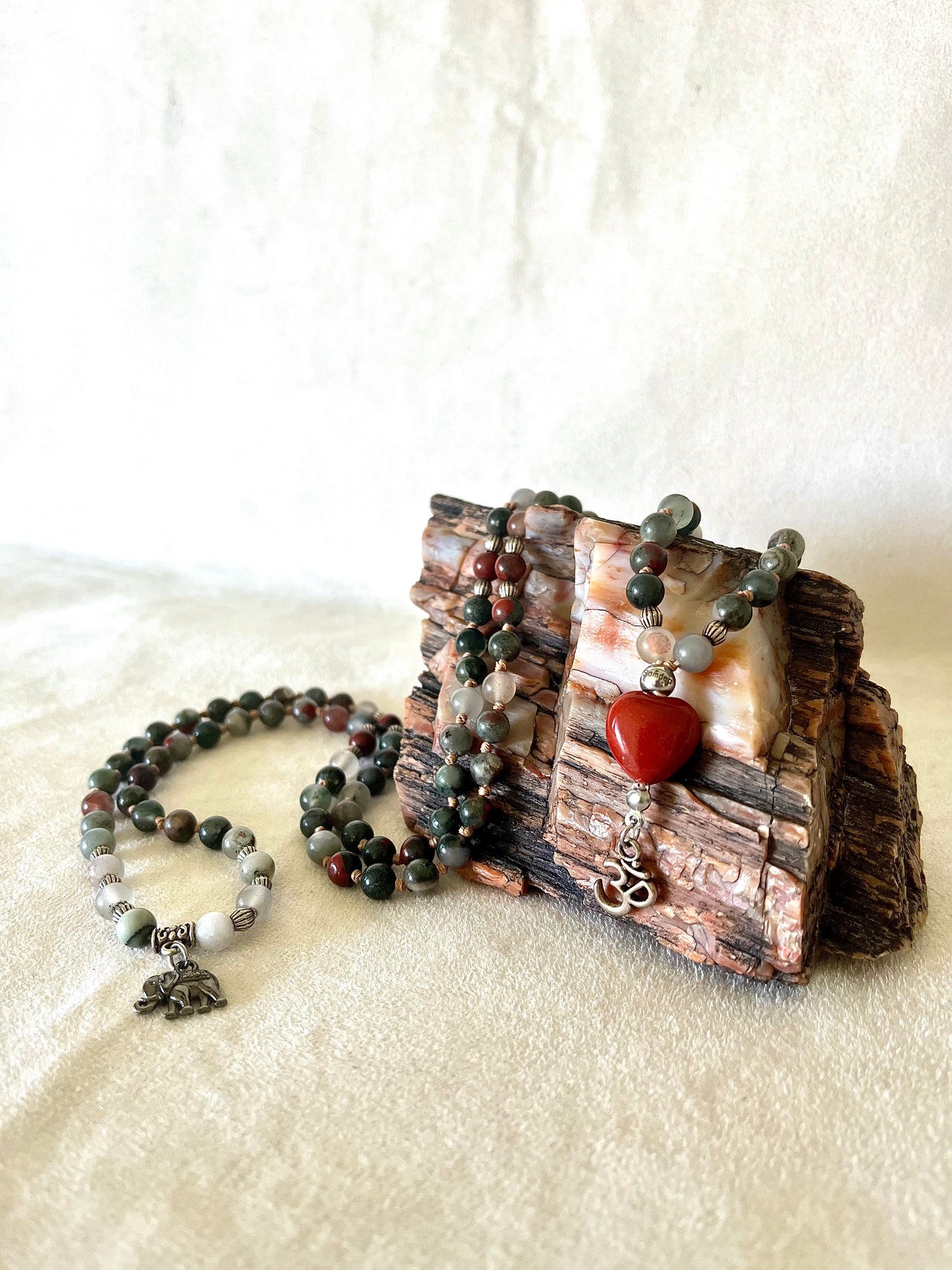 Mini Mala in Heliotrope with a Red Jasper Heart - meditation bracelet, intention bracelets, custom mala, tibetan wrist mala, energy crystals bracelets, spiritual mala, bracelets with crystals, custom mala bracelet, natural gemstones bracelets - Samdea Mala