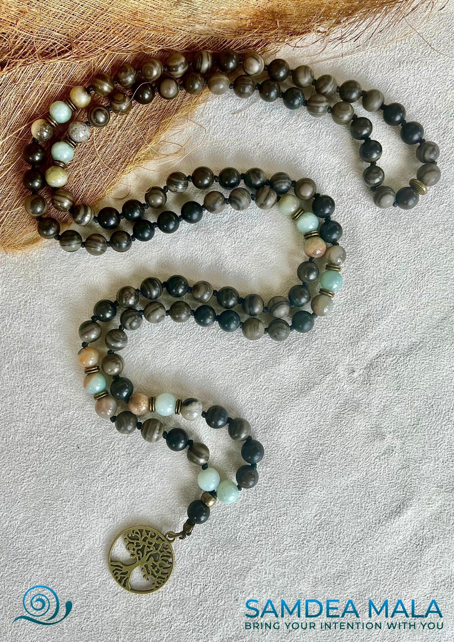 Handmade custom japamala with natural stones and nickel-free materials by Samdea Mala, for balance, inner strength, and self-discovery. 108 mala necklace with petrified wood beads and tree of life pendant, spiritual jewelry for meditation, mindfulness and daily intention.