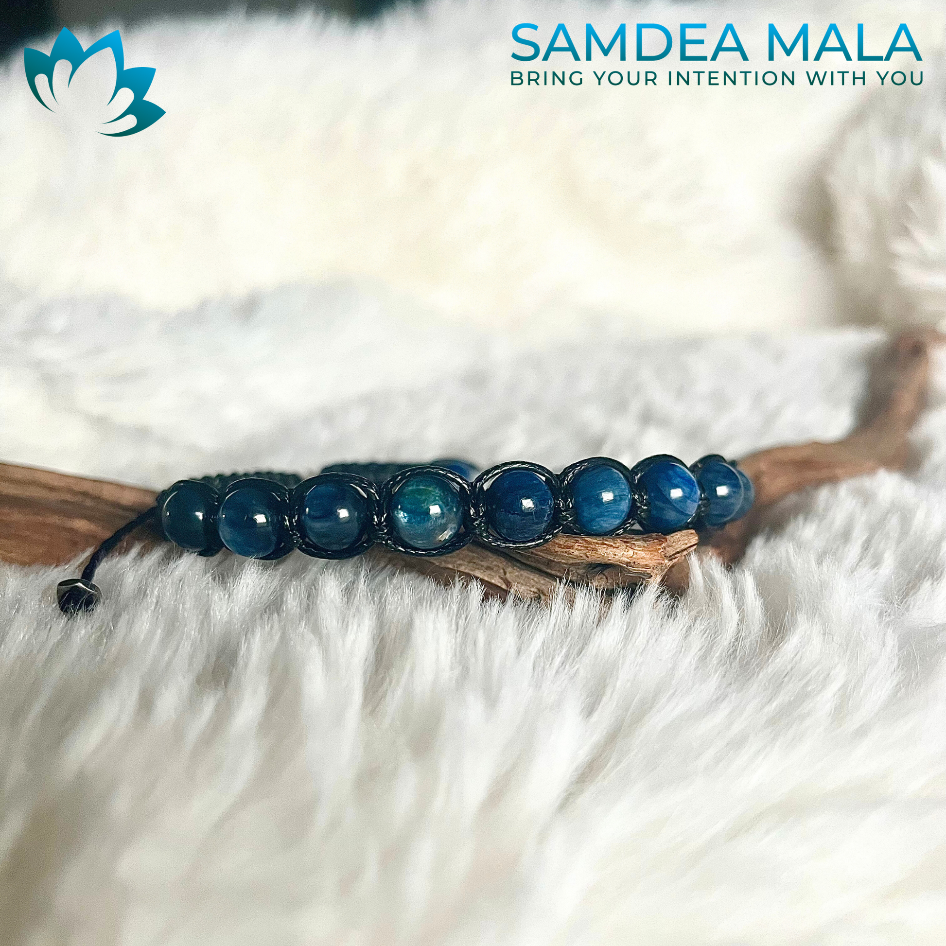 Tibetan Tamashii-Style Bracelet in Kyanite - meditation bracelet, spiritula bracelet for mindfull mediation