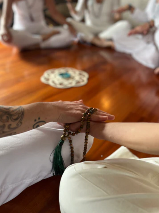 Meditate Together with Samdea Mala