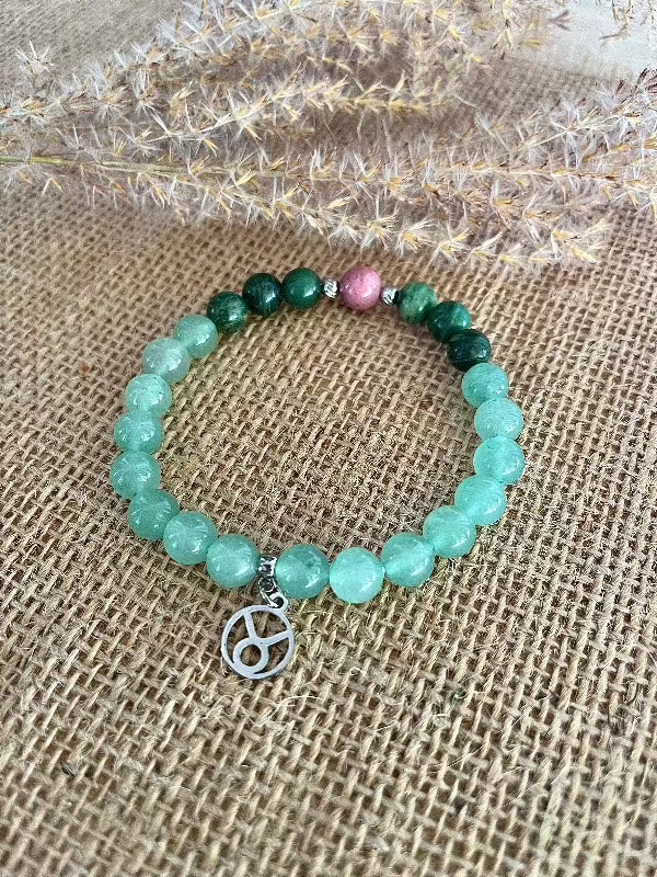 Gemstone for Taurus, Green Taurus bracelet, Zodiac Bracelet with small Taurus charm, intention bracelets, energy crystals bracelets, bracelets with crystals, custom mala bracelet, natural gemstones bracelets - Samdea Mala