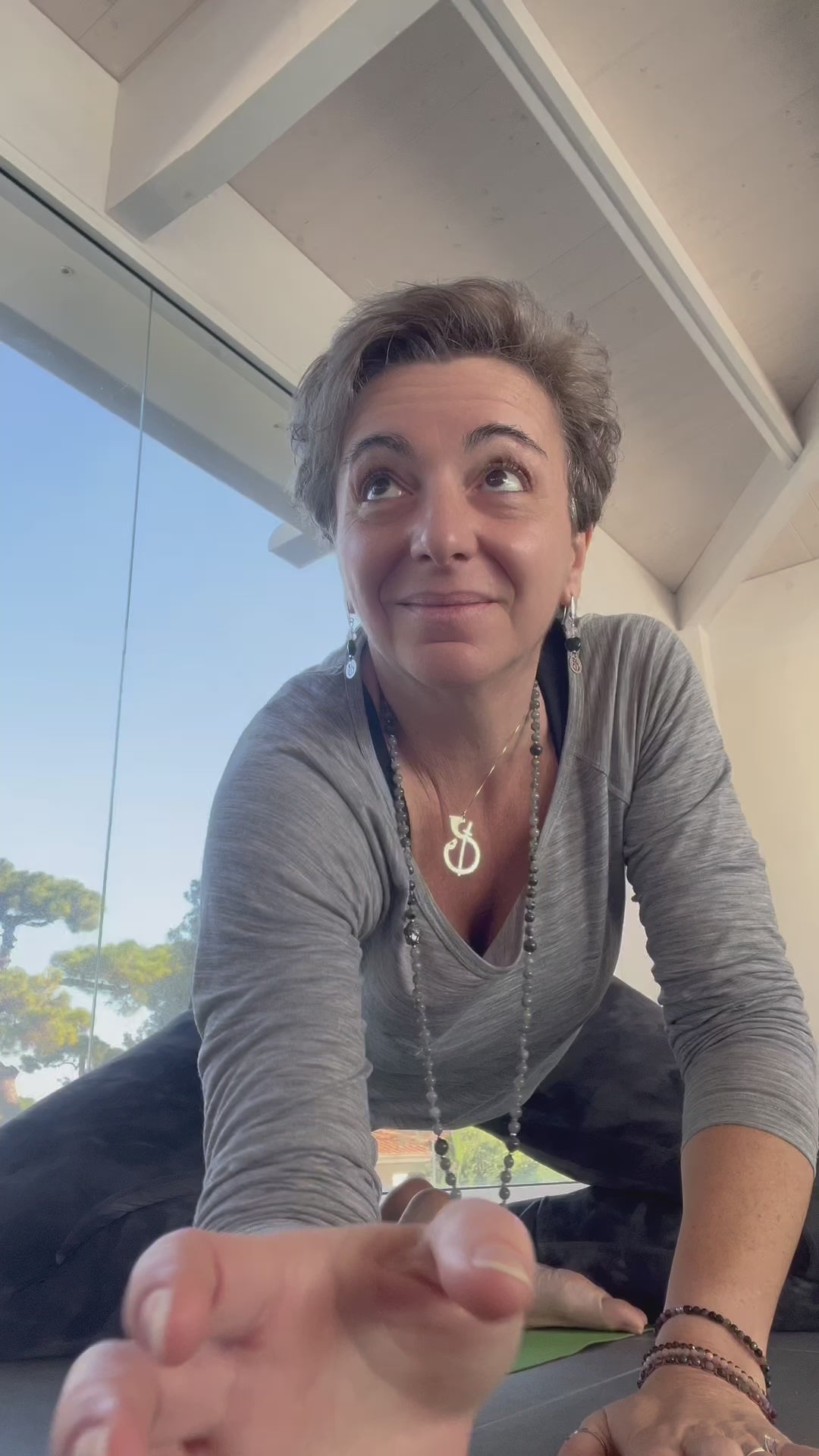 Cristina Penna Odaka Yoga video handmade mala in labradorite for success