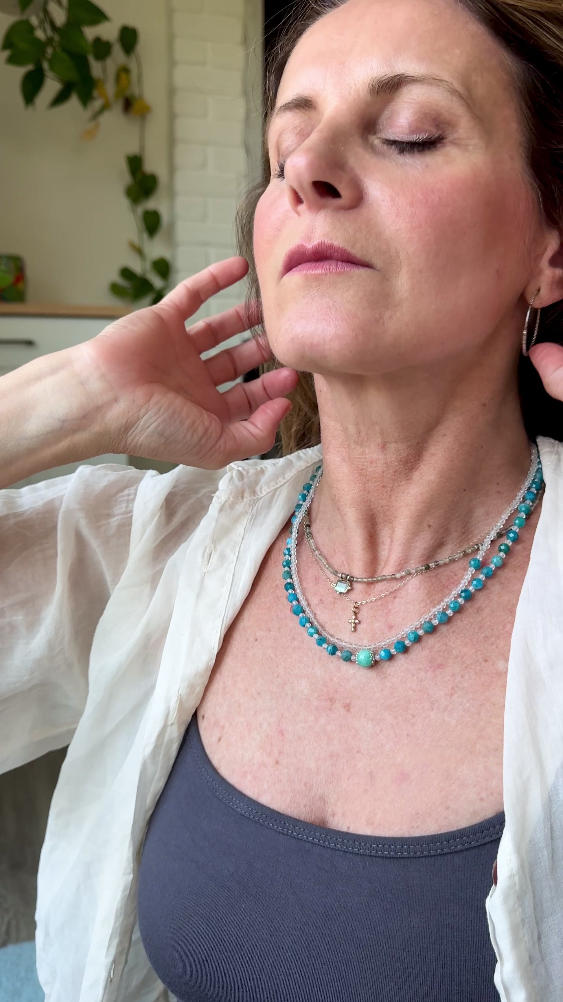 Video of double strand choker for mindfulness and clarity – Samdea jewelry