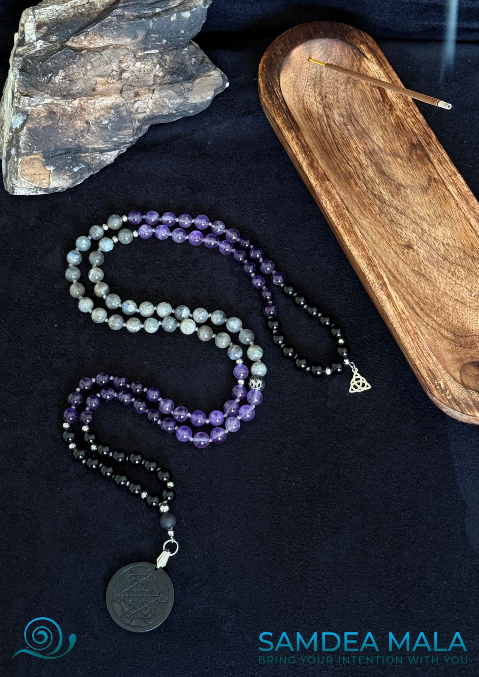 Samdea Mala for shadow work with obsidian, amethyst, and labradorite, hand knotted mala, handmade in US. 108 grounding meditation beads with dark feminine spiritual energy. Inner child and trauma healing mala necklace