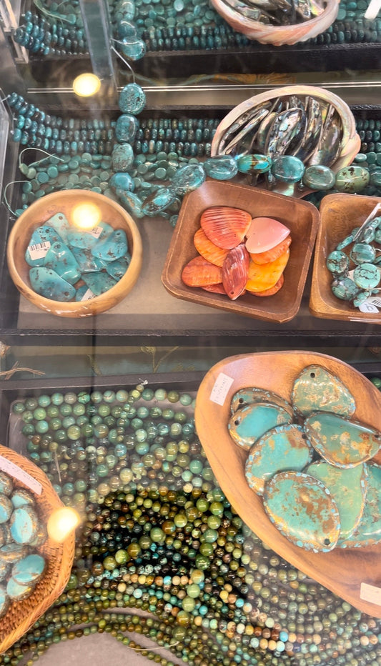 Turquoise: Stone from Turkey, Treasure of the Southwest