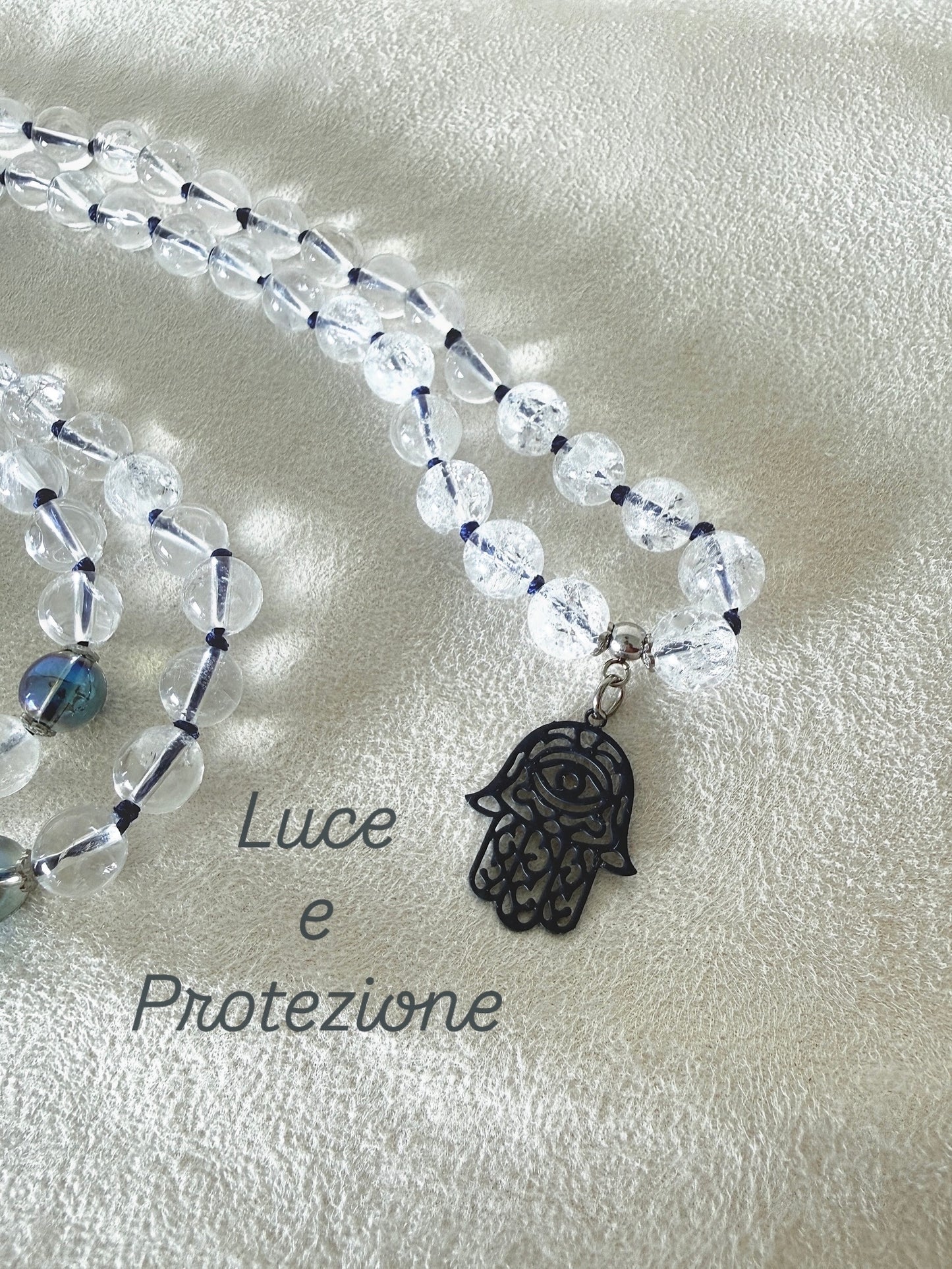 Collana Mala in Quarzo Ialino, Perline Aqua Aura, 108 Perline da Preghiera Meditative, Ciondolo Hamsa
