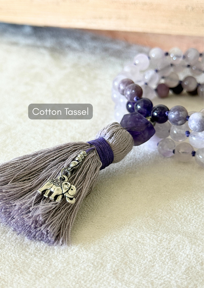 Mala 108 grani in Giada Lavanda, Lepidolite e Ametista con Bodhisattva in Giada Bianca
