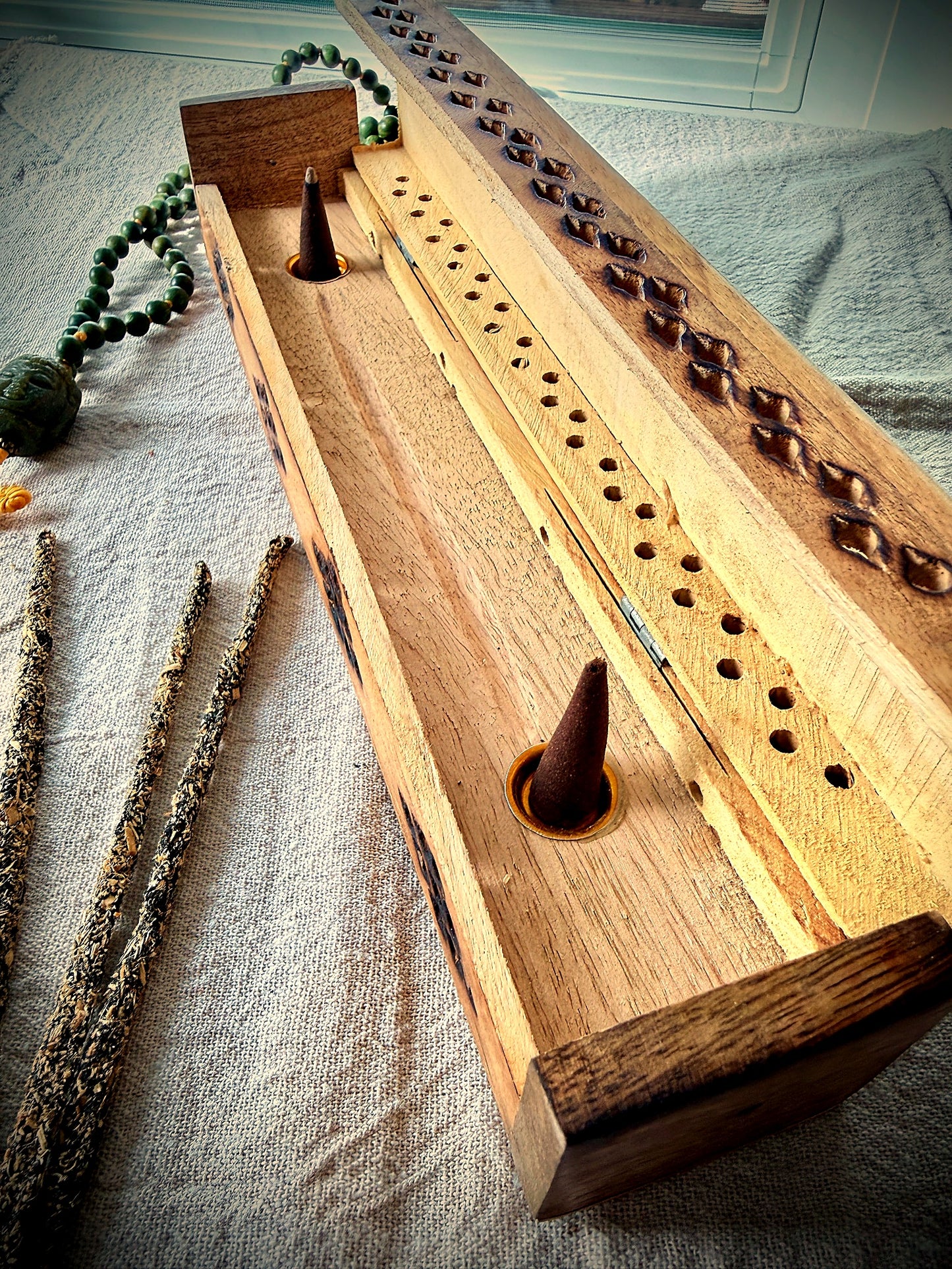 Cone Incense burner. Hand-carved Indian wooden incense box holder for incense sticks and cones, mango wood. Cone Incense burner.