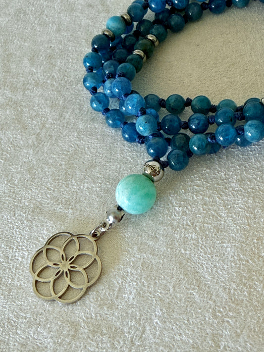 Handmade Custom Mala in Apatite – Clarity, Motivation & Personal Growth - Samdea Mala