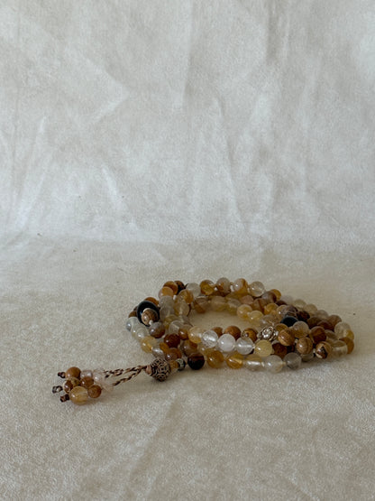Mala del re Boliuli in quarzo ematoide, diaspro sabbia e semi dell’albero del sapone