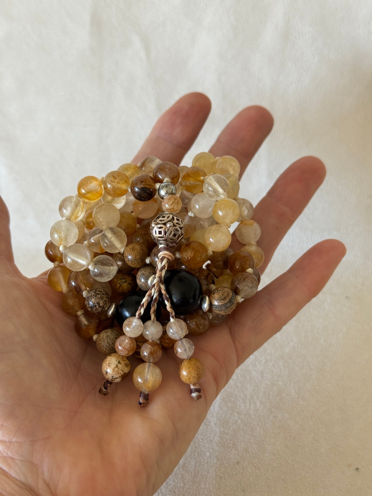 Mala del re Boliuli in quarzo ematoide, diaspro sabbia e semi dell’albero del sapone