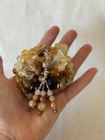 Mala del re Boliuli in quarzo ematoide, diaspro sabbia e semi dell’albero del sapone