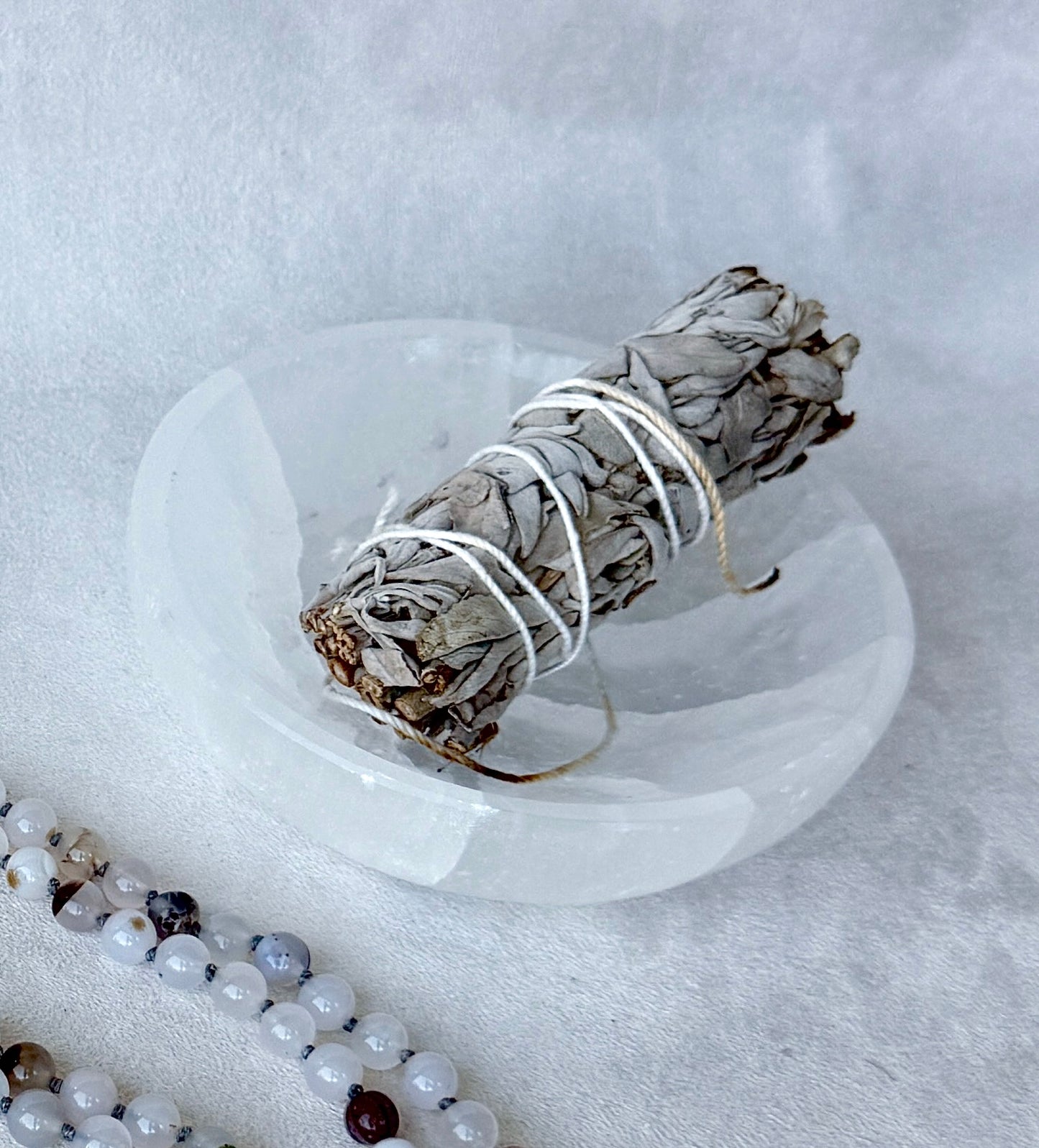 Crystal Cleansing Selenite Bowl – 4" Smudge Dish for Gemstone Purification