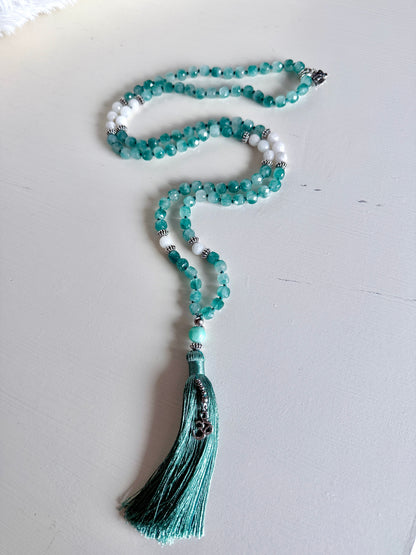 108 Quartz Mala Necklace with White Agate and Amazonite – Hand Knotted Prayer Beads for Meditation