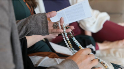 Samdea Workshop - Creating Your Mala Saronno april 5 9:30 - meditation bracelet, intention bracelets, custom mala, tibetan wrist mala, energy crystals bracelets, spiritual mala, bracelets with crystals, custom mala bracelet, natural gemstones bracelets - Samdea Mala