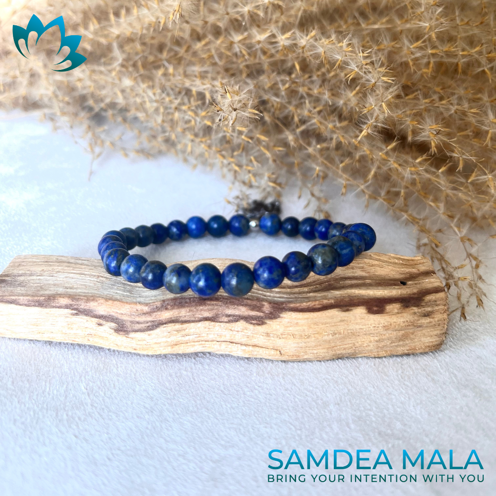 Elastic Bracelet in Lapis Lazuli