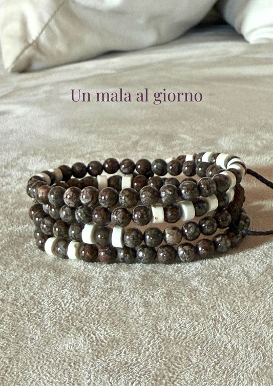Daily Mini Mala – 108 grani in pietre naturali (6 mm), senza nodini