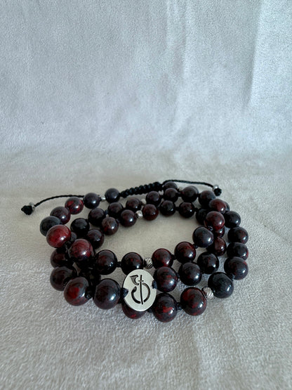 Odaka Yoga bracelet mala in red heliotrope bloodstone, spiritual gemstone bracelet for yoga practitioners, meditation lovers, grounding, strength and yoga teacher gift.