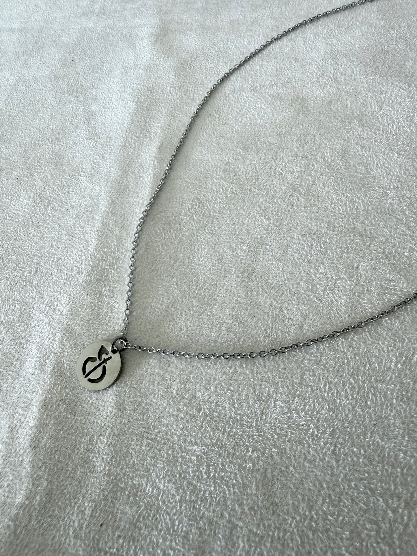 Samdea Mala Odaka Yoga stainless steel necklace with small symbolic pendant, minimalist spiritual jewelry for yoga practitioners, meditation lovers and yoga teacher gift.Roberto Milletti, Francesca Cassia
