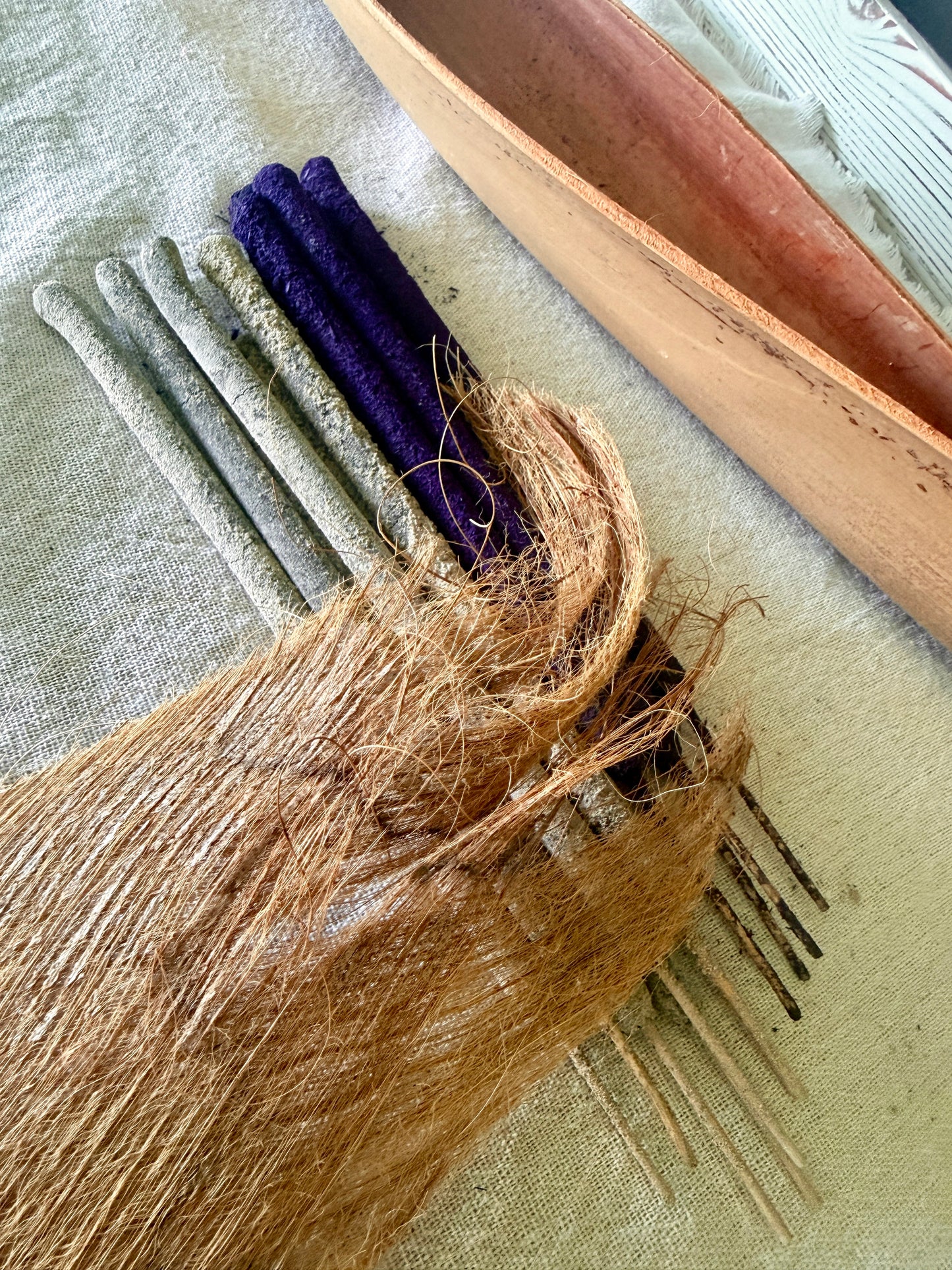 Sacred Masala Masterpiece: Authentic Nag Champa – Hand-Rolled Ritual Stick - Samdea Mala