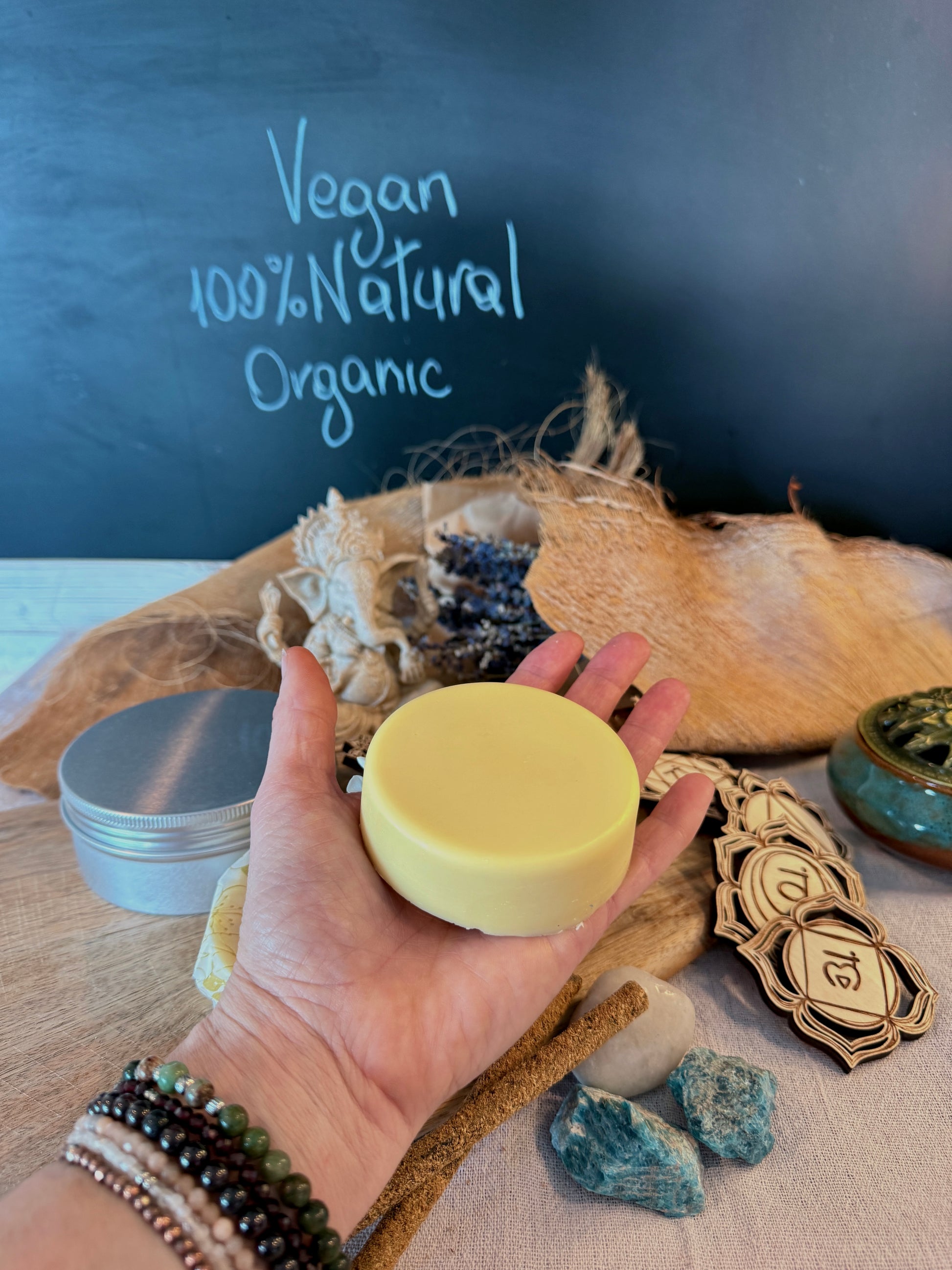 natural skincare, vegan body butter Samdea, organic ingredients, natural fragrances, natural essential oil
