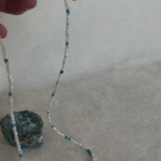 Video Choker necklace in Natural Turquoise and Rainbow Moonstone - Samdea Mala - real turquoise