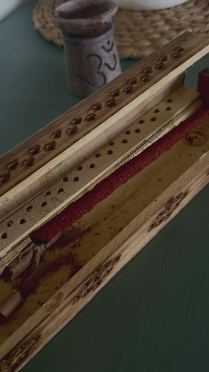 Incenso Masala Artisan Premium - Fatto a mano in India - Resine naturali ed erbe - Durata 90 min - Rituale Yoga e Meditazione - Singolo Stick