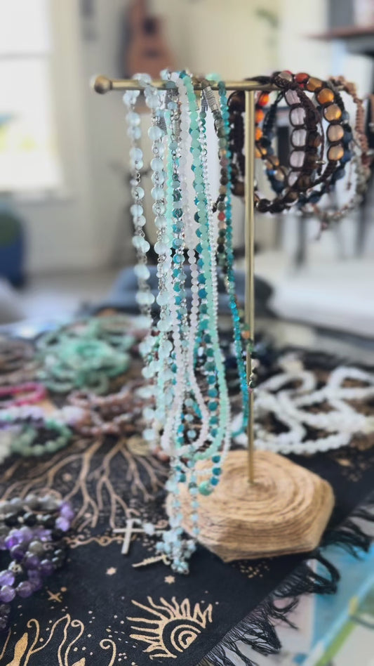 Intention & Japamala Meditation – New Year Ritual at Kama Yoga Saronno