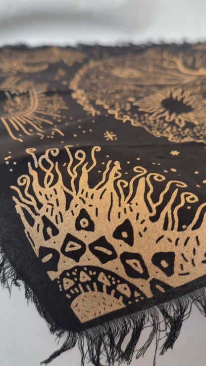 Golden Tree Altar Cloth – 18x18 inc Square Cloth for Altar, Tarot, or Meditation