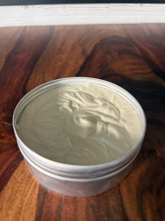 100% vegan whipped body mousse made with natural ingredients and organic butters, lightweight summer body butter for meditation rituals and mindful skincare.