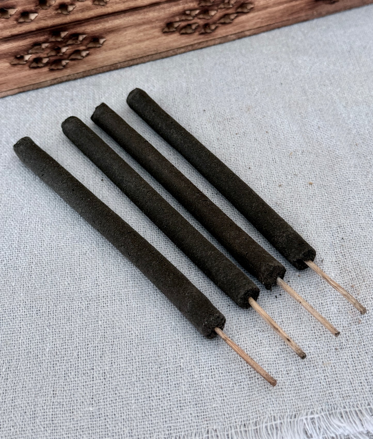 Samdea Mala High Density Zen artisan incense  sticks for meditation, yoga, home cleansing and spiritual rituals. Lotus, Copal, Frankincense, Palo Santo, Sweetgrass, White Sage and Patchouli